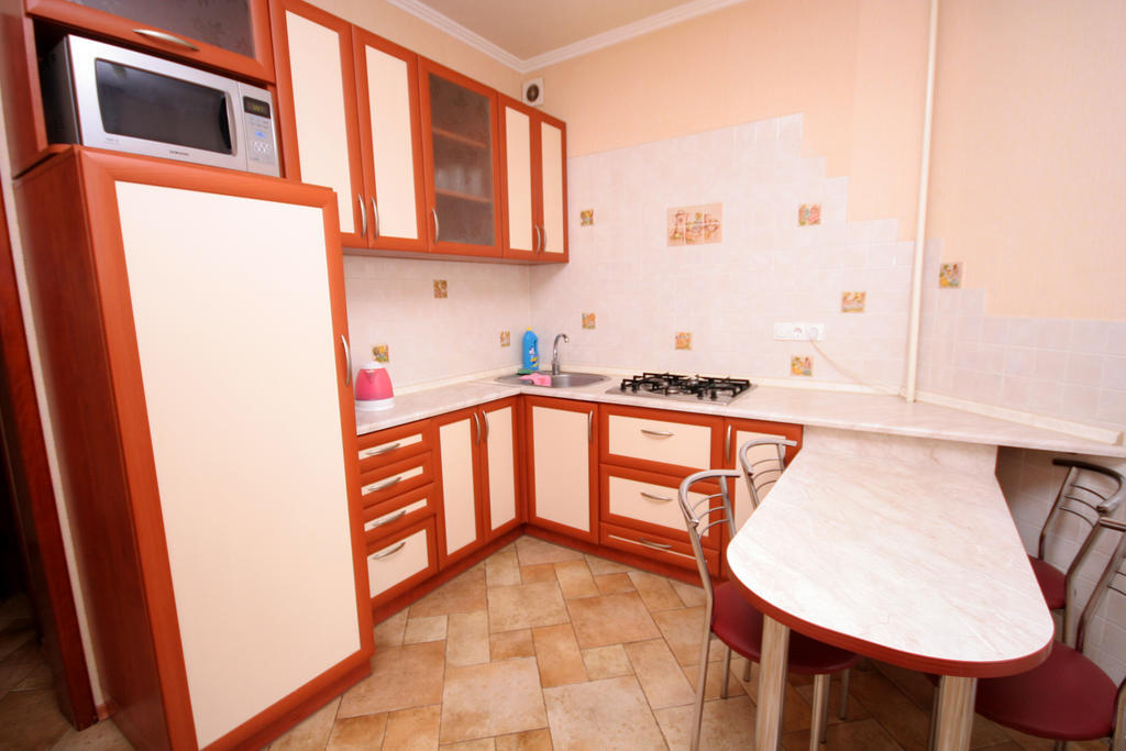 Inn Home Apartments - Livoberezhna Kiew Zimmer foto
