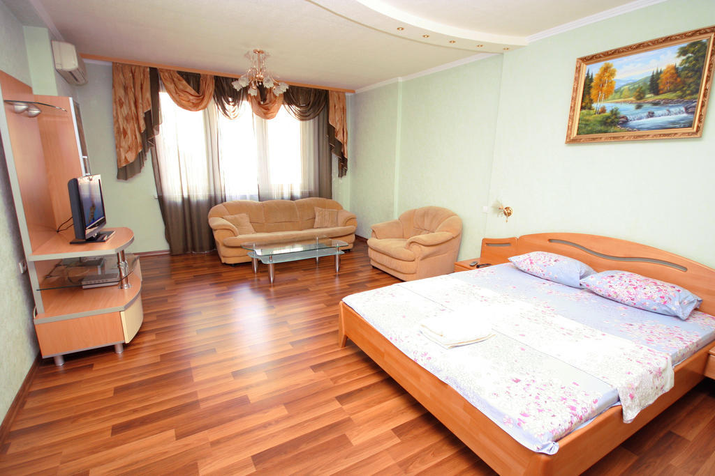 Inn Home Apartments - Livoberezhna Kiew Zimmer foto