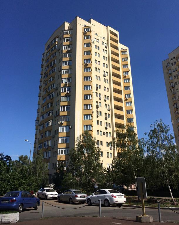 Inn Home Apartments - Livoberezhna Kiew Exterior foto